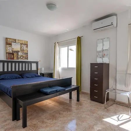 Apartment Condo 50M From Los Boliches Beach In Fuengirola *